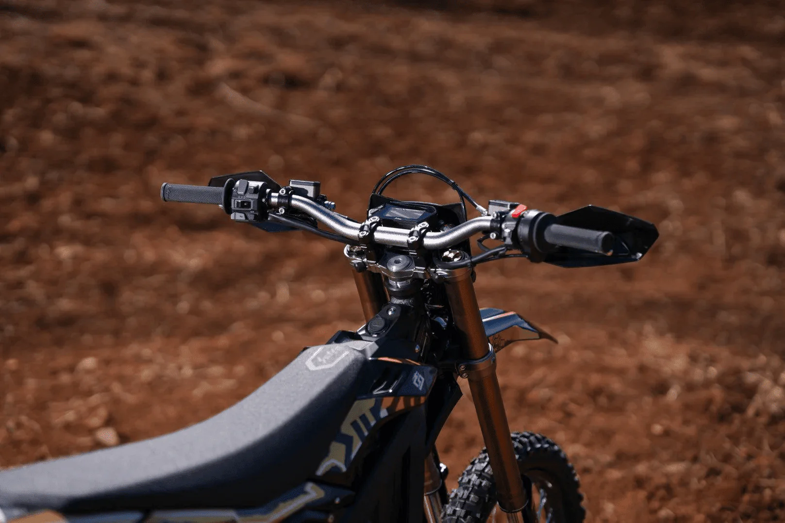 SURRON Ultra Bee - Image 11